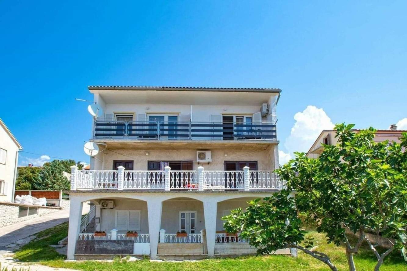 Apartment Pemper โนวีวีโนดอลสกี ห้อง รูปภาพ